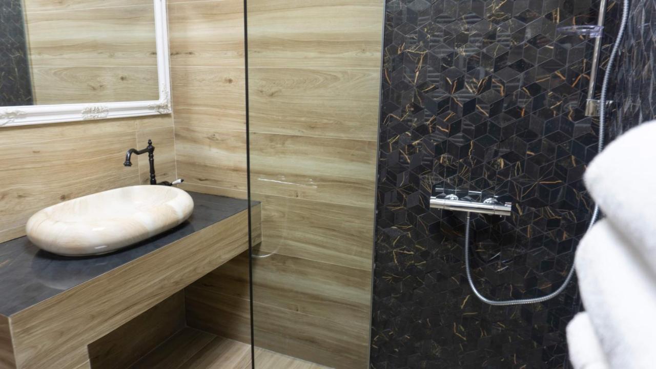 M Rooms 布加勒斯特 外观 照片